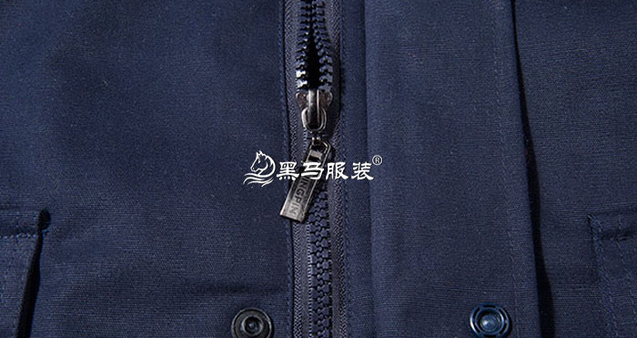 門(mén)襟拉鏈細(xì)節(jié)